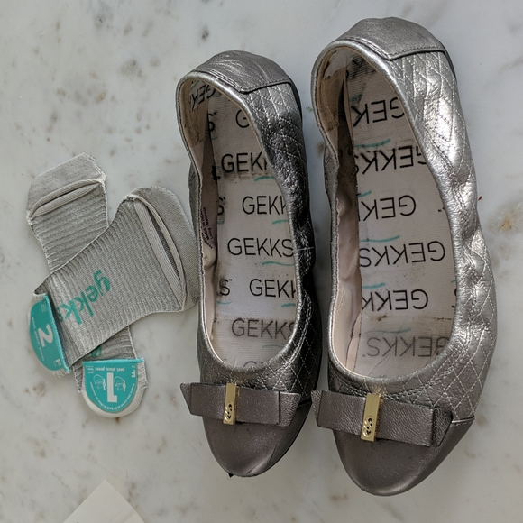 Cole Haan Shoes - Cole Haan quilted silver ballet flats, size 7 with new gekks sock liners